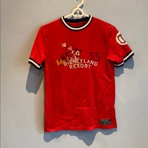 vintage Disneyland t-shirt 🌈